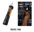 Non-contact voltage tester with built-in flashlight TESTO 745